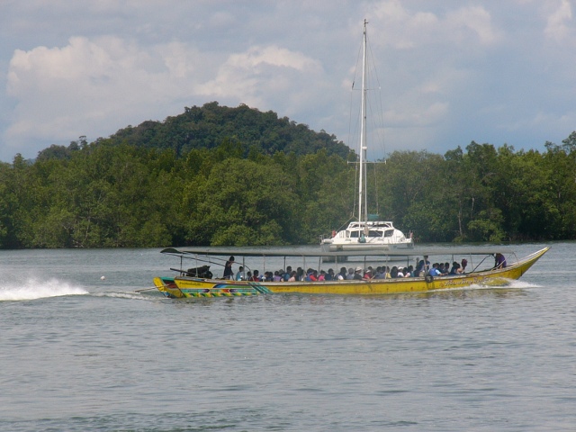 Arctracer beyond longtail